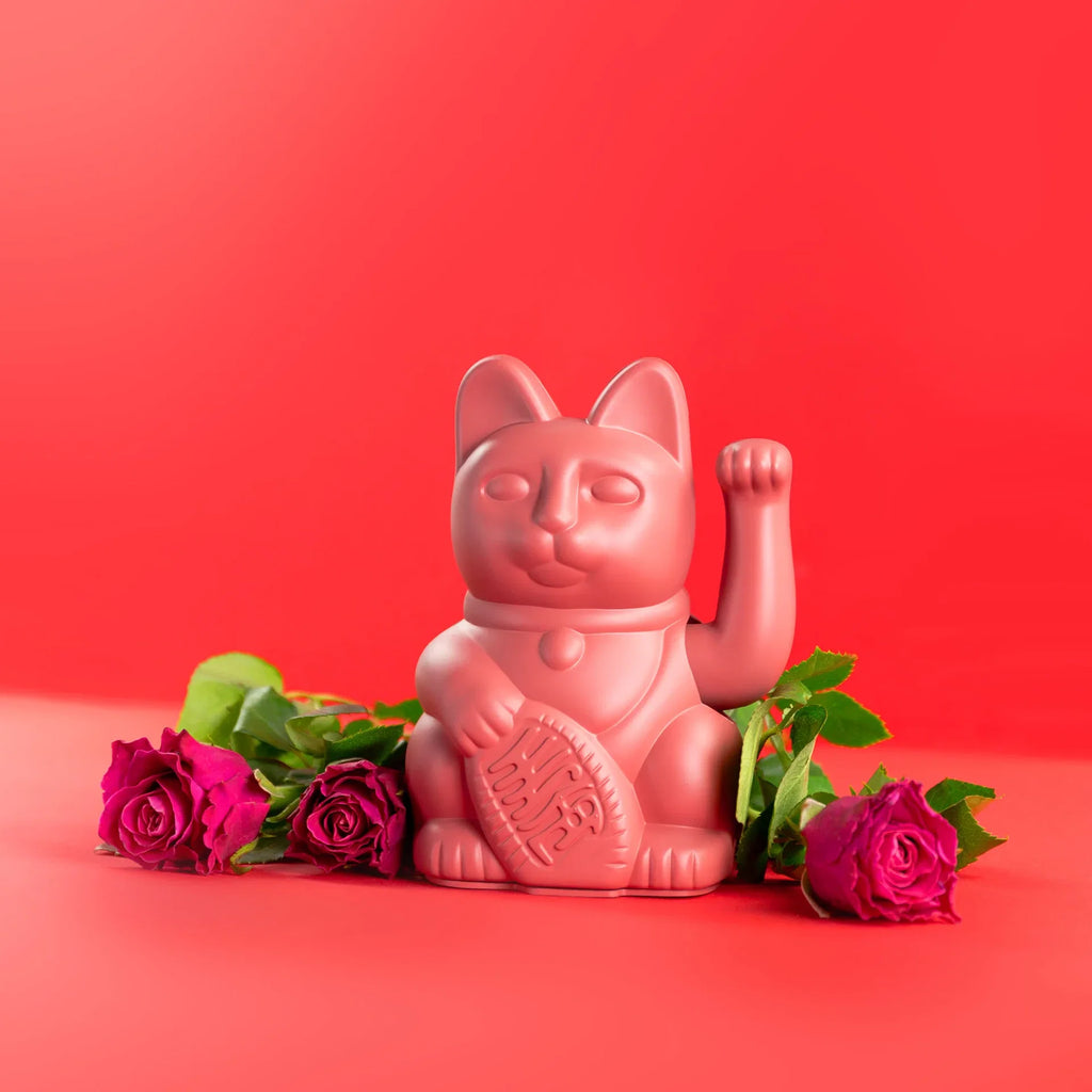 Lucky Cat Red Berries - MissPompadour Edition
