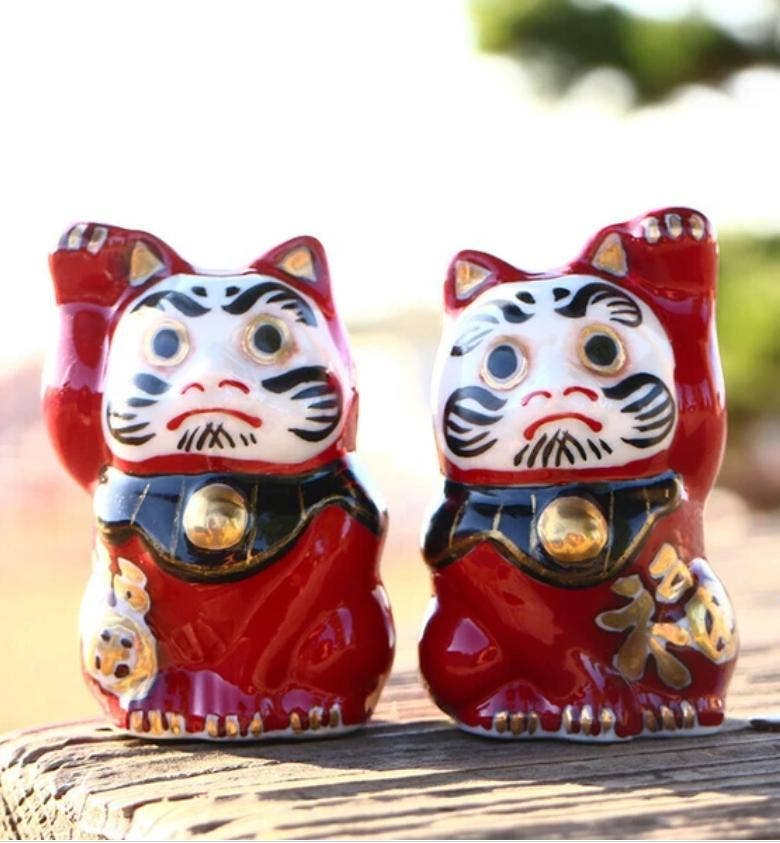 Daruma Lucky Cat Earthenware Figurine