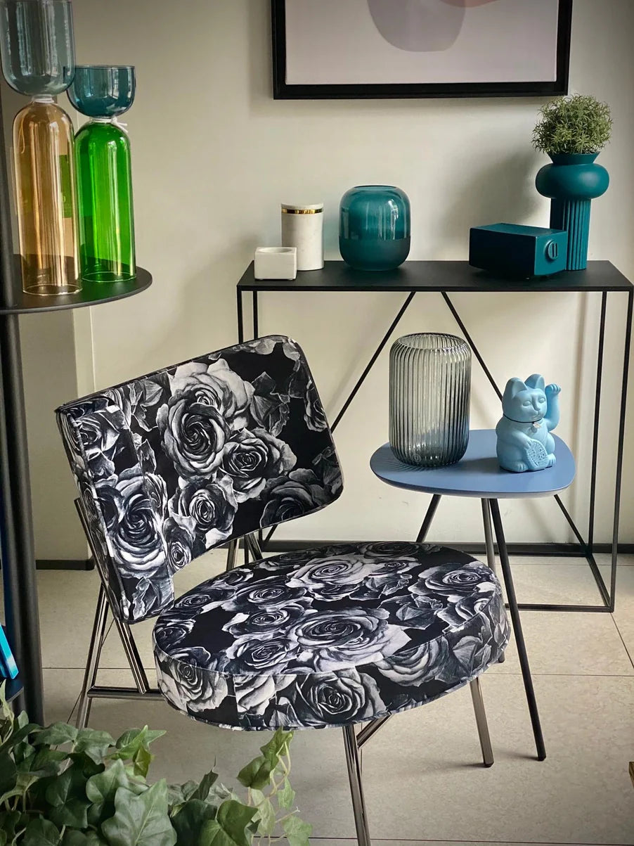 chat-chanceux-bleu-clair-diminuto-cielo 