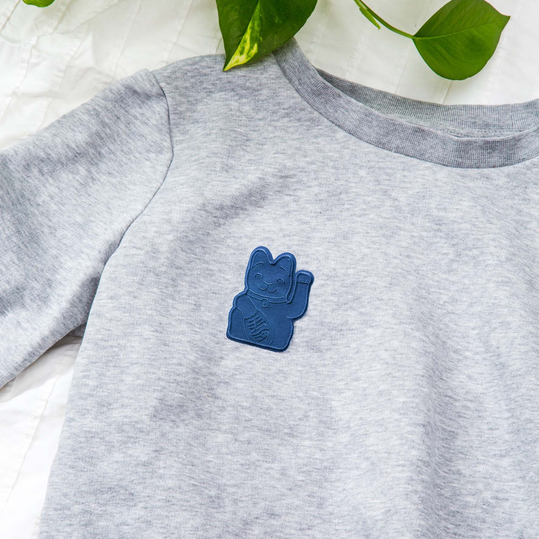 patch-chat-chanceux-bleu-fonce-donkey 