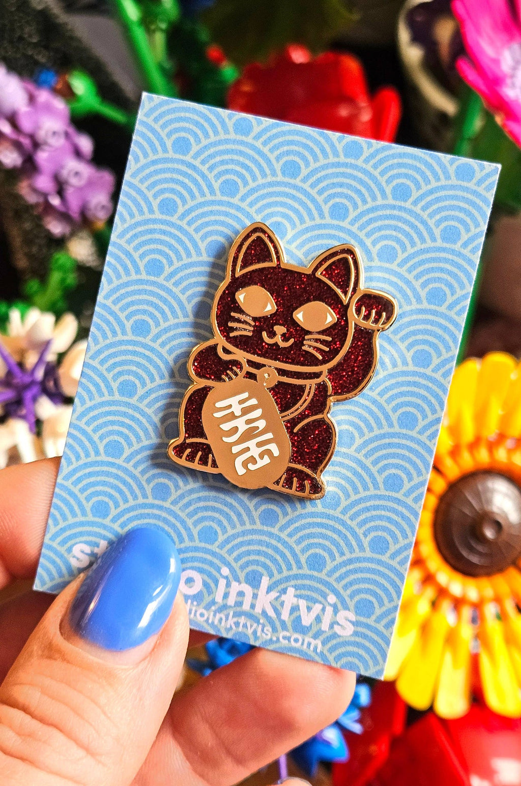Lucky Cat Red Glitter Pin