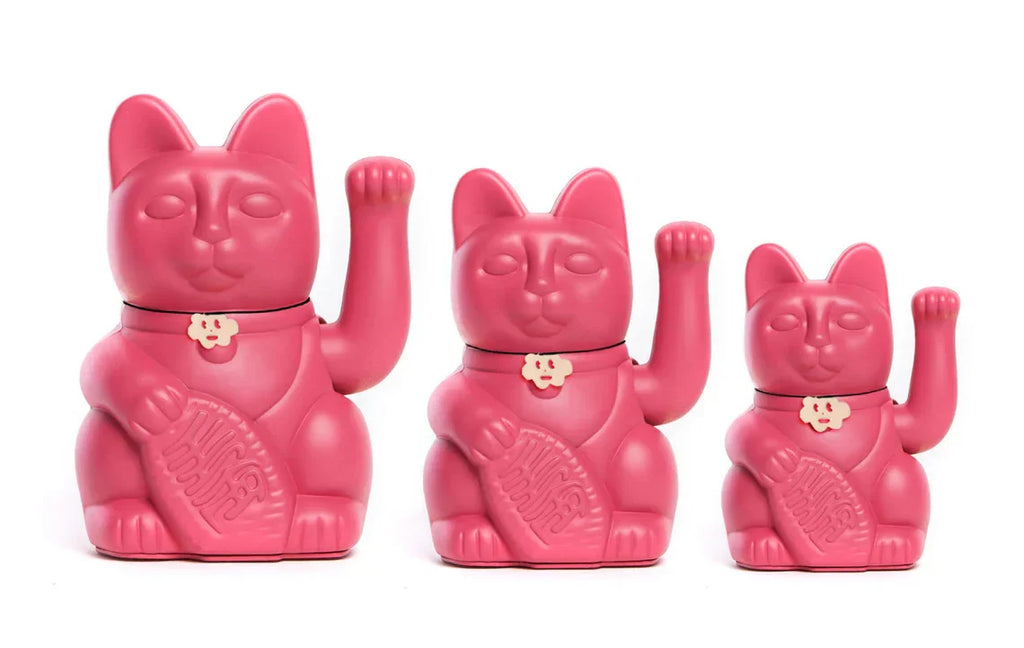 chat-chanceux-rouge-violet-diminuto-cielo 