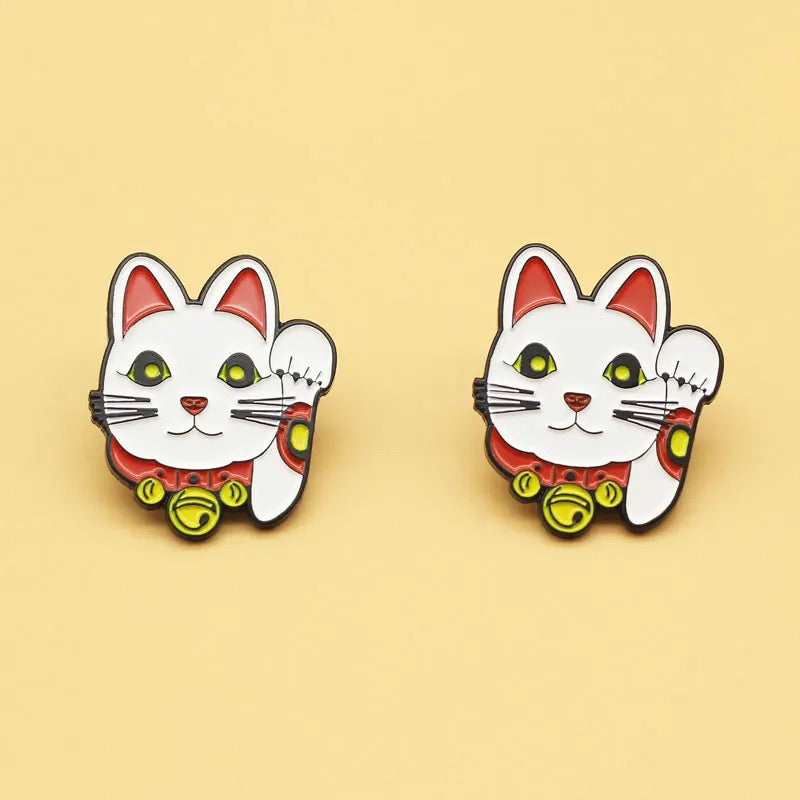 pins-chat-chanceux-tete-lcc 