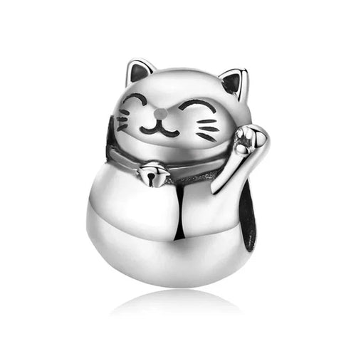 Charm Chat Chanceux Argenté - Maneki Neko - vue principale - Le-chat-chanceux
